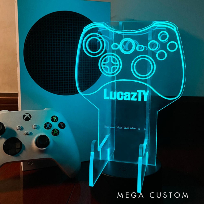 Personalized game stand night light for gamers