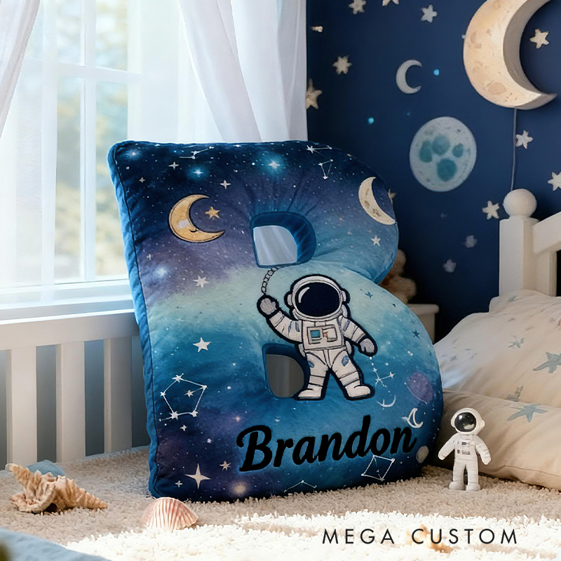 Personalized Astronaut Space Custom Name Soft Decorative Gift Galaxy Adventure Style Cozy Bedroom Star Moon Dream Cosmic Exploration Cute Graphic 3D Print Pillow