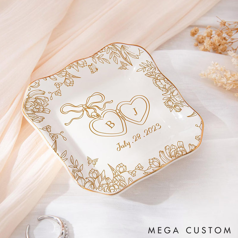 Personalized Heart Flower Ceramic Trinket Jewelry Dish with Initial and Date Toile De Jouy Ring Dish Valentine's Gift for Wife Anniversary Gift for Girlfriend