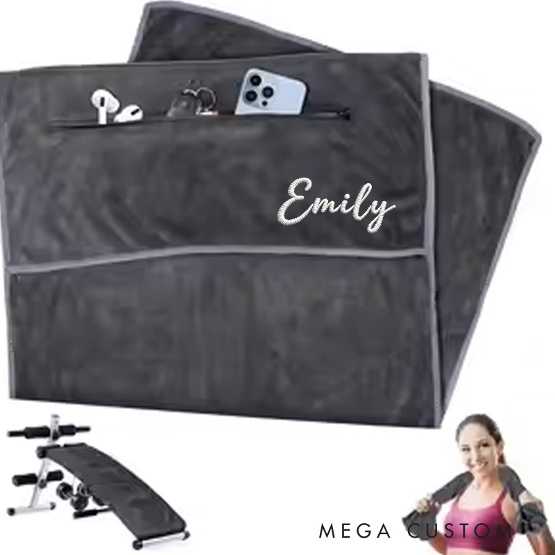 Personalized Gym Towel Embroidered Name Fitness Towel with Zipper Pocket Custom Sports Gift for Birthday for Gym Lovers