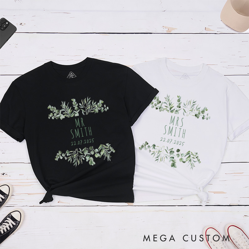 Personalized Elegant Botanical Mr and Mrs Wedding Couple Classic T-Shirt