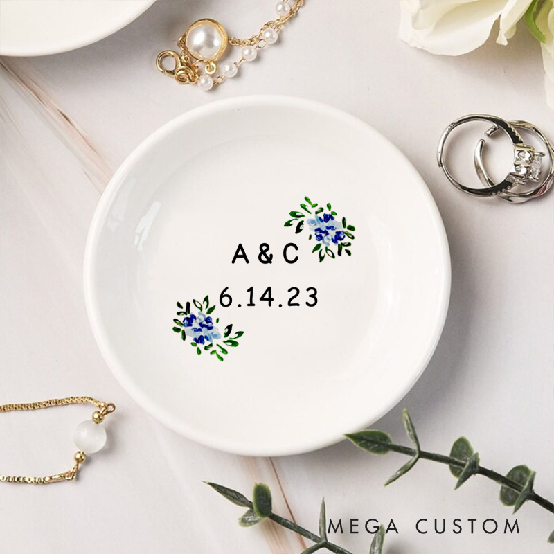 Personalized Blue Floral Wedding Monogram with Initials and Date Wedding Engagement Round Ring Dish