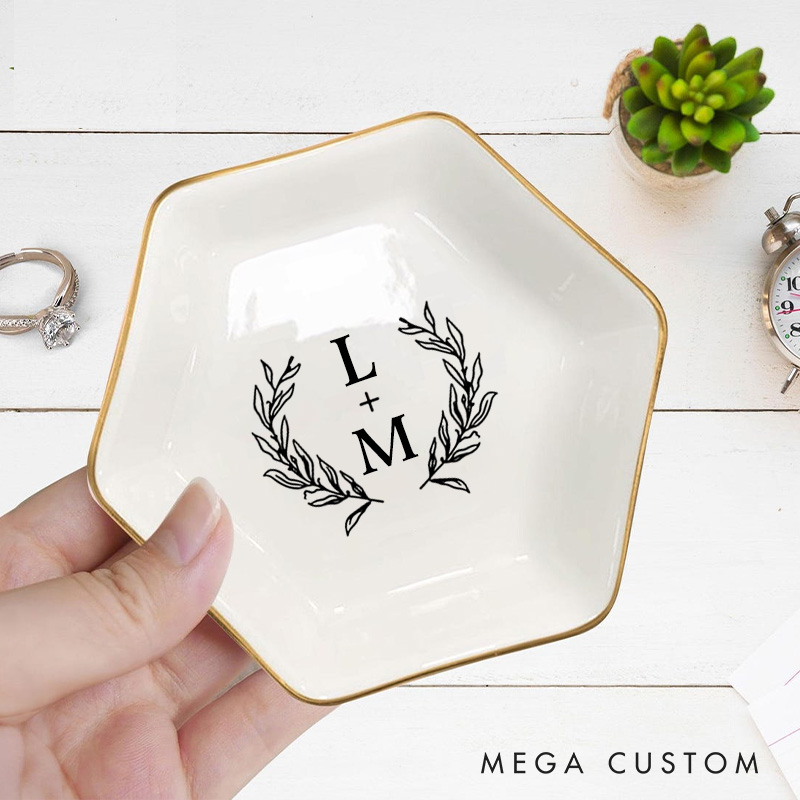 Personalized Classic Laurel Wreath Wedding Engagement Gold-Trimmed Hexagon Ring Dish