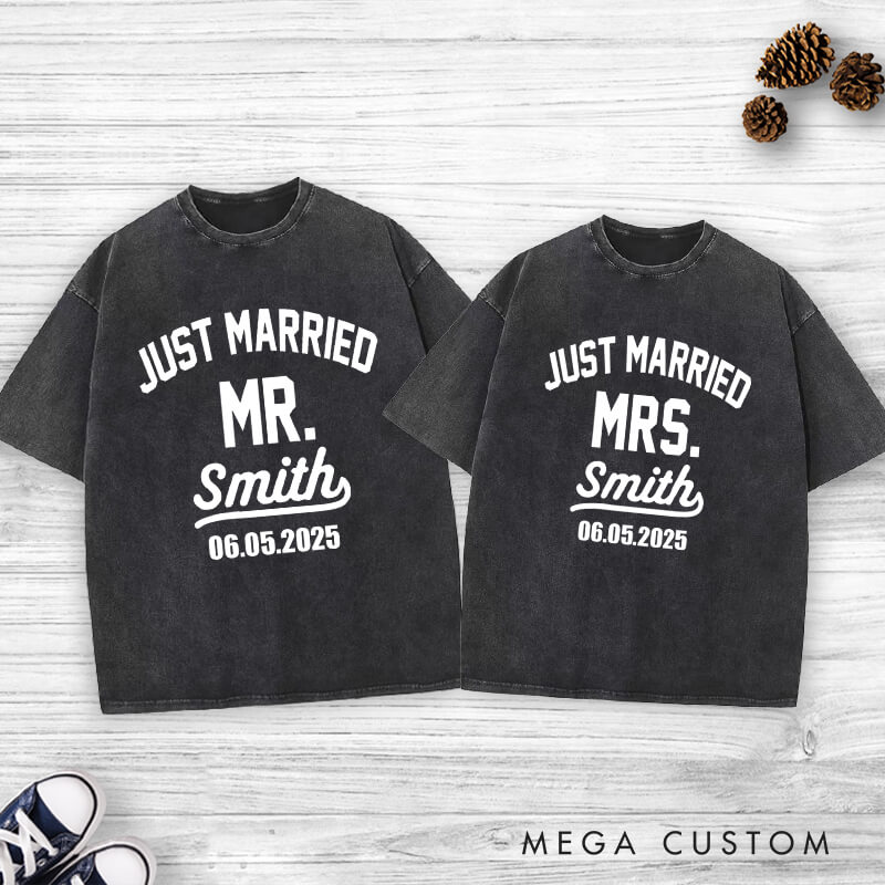 Personalized Classic Just Married Mr and Mrs with Date Wedding Couple Washed T-Shirt