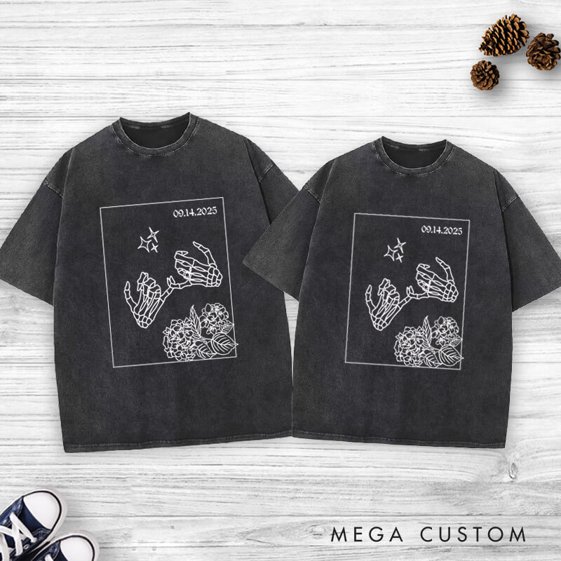 Personalized Unique Skeleton Finger Hooks and Floral Wedding Couple Washed T-Shirt