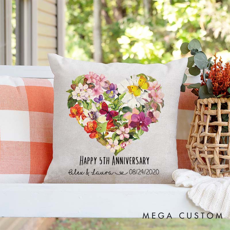 Personalized Floral Heart Anniversary Pillow Couple Wedding Anniversary with Name and Date Romantic Floral Heart Pillow for Him Her