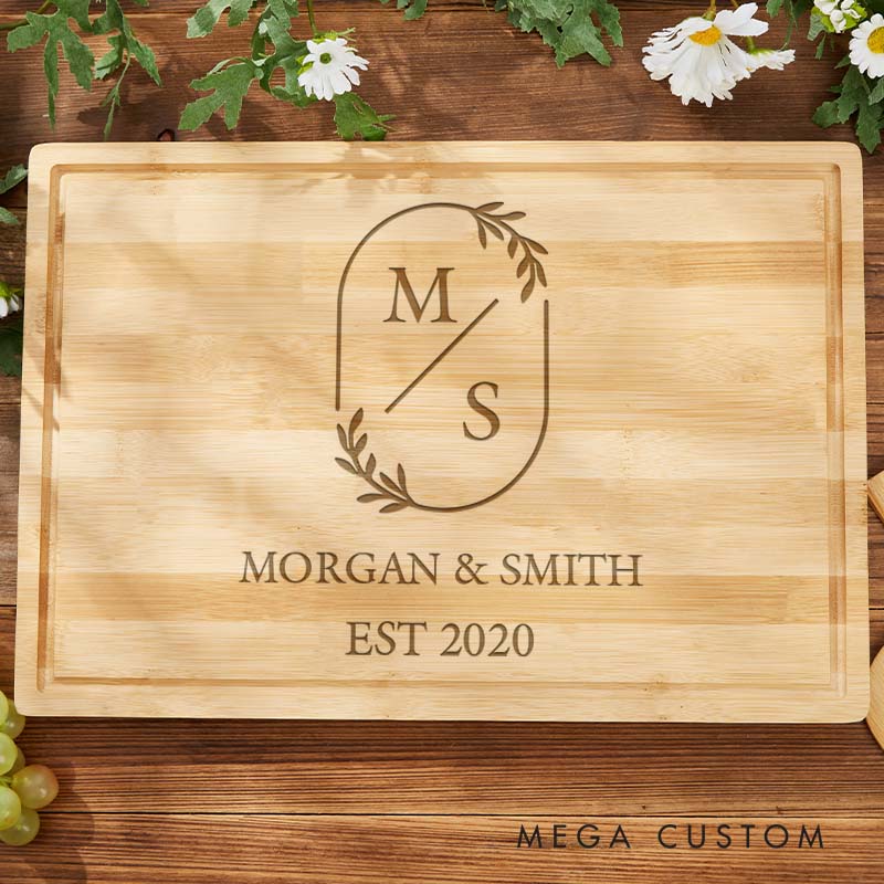 Personalized Wedding Anniversary Cutting Board Modern Monogram Design Bamboo Cutting Board Couple Anniversary Cutting Board for Husband Wife