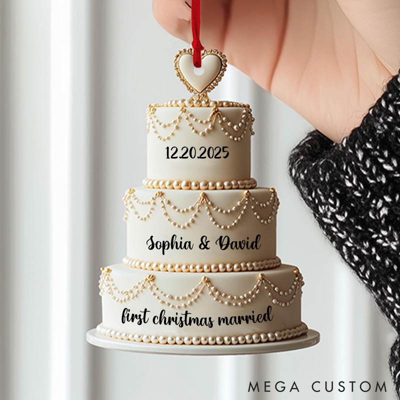 Personalized First Christmas Married Ornament Couple Wedding Cake Christmas Ornament Acrylic 2D Flat Cake Christmas Ornament for Couple
