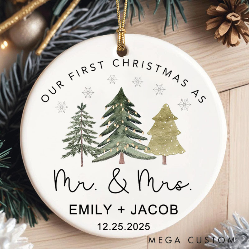 Personalized Our First Christmas as Mr. and Mrs. Ornament 2025 Newlywed Christmas Ornament Husband Wife Xmas Decor Gift Couple Anniversary Gift