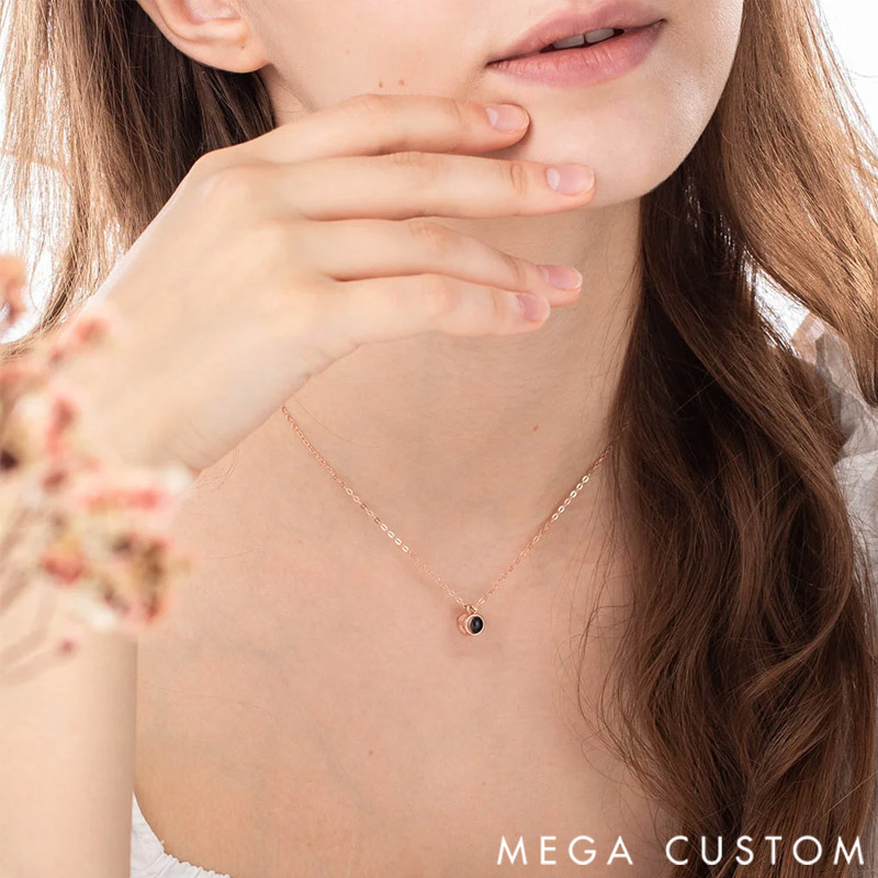 Personalized Bubble Design Projection Necklace A Memorable Travel Gift for Travel Lovers