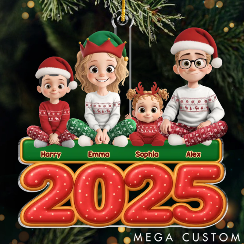 Personalized Christmas Ornament Birthday Gifts to Create Holiday Memories with Family