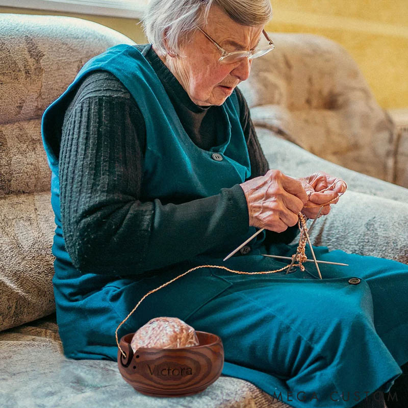 Personalized Handmade Wooden Crochet Knitting Yarn Bowl with Lid and Engraved Name Gift for Mom Grandma Craft Lovers