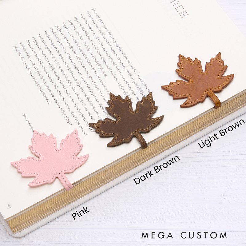 Personalized Leather Maple Leaf Bookmark Magnetic Bookmark Custom Name Engraved Page Marker Nature-Inspired Gift for Readers and Fall Lovers Elegant Rustic Book Accessory Leaf Accessories Rustic Leather Items