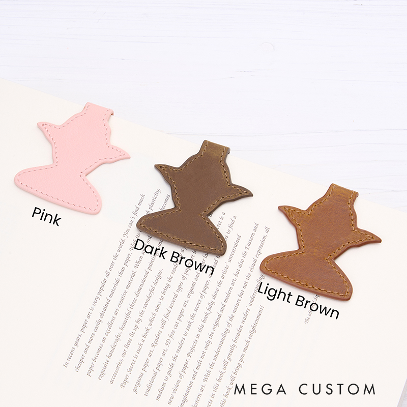 Personalized Leather Star Wars Bookmark Magnetic Bookmark Custom Name Engraved Page Marker Gift for Sci‑Fi Fans and Movie Lovers Star Wars Gifts Unique Galaxy‑Inspired Book Accessory  