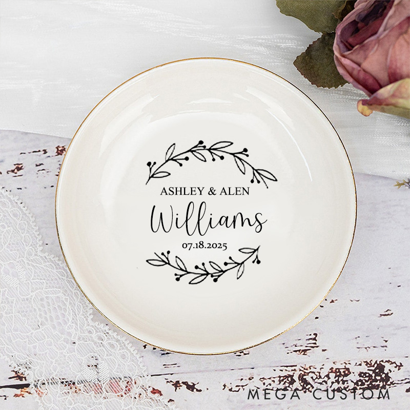 Personalized Delicate Botanical Wreath Wedding Monogram Wedding Engagement Gold-Trimmed Ring Dishes