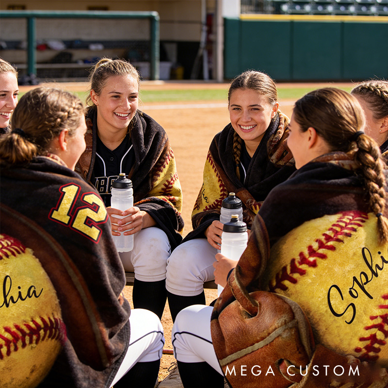 [Copy]Personalized Softball Blanket with Custom Name and Number Design