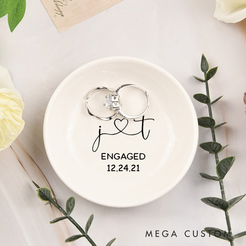 Personalized Heart-Connected Initials Engagement Monogram Engagement Round Ring Dish