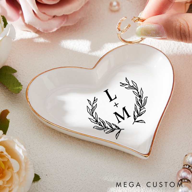 Personalized Classic Laurel Wreath Wedding Engagement Gold-Trimmed Ring Dishes