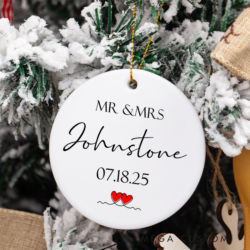 Personalized Mr and Mrs Wedding Ornament Couple Anniversary Ornament With Name Anniversary Christmas Ornament