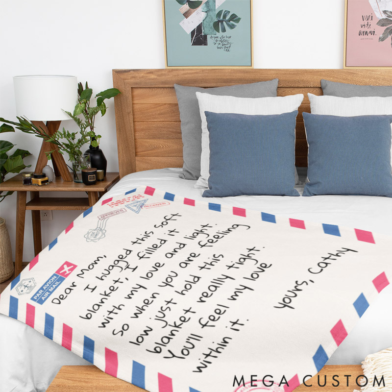 Personalized Travel Mom Blanket Gift for Travel Lovers Letter to Mom and Custom Children's Names