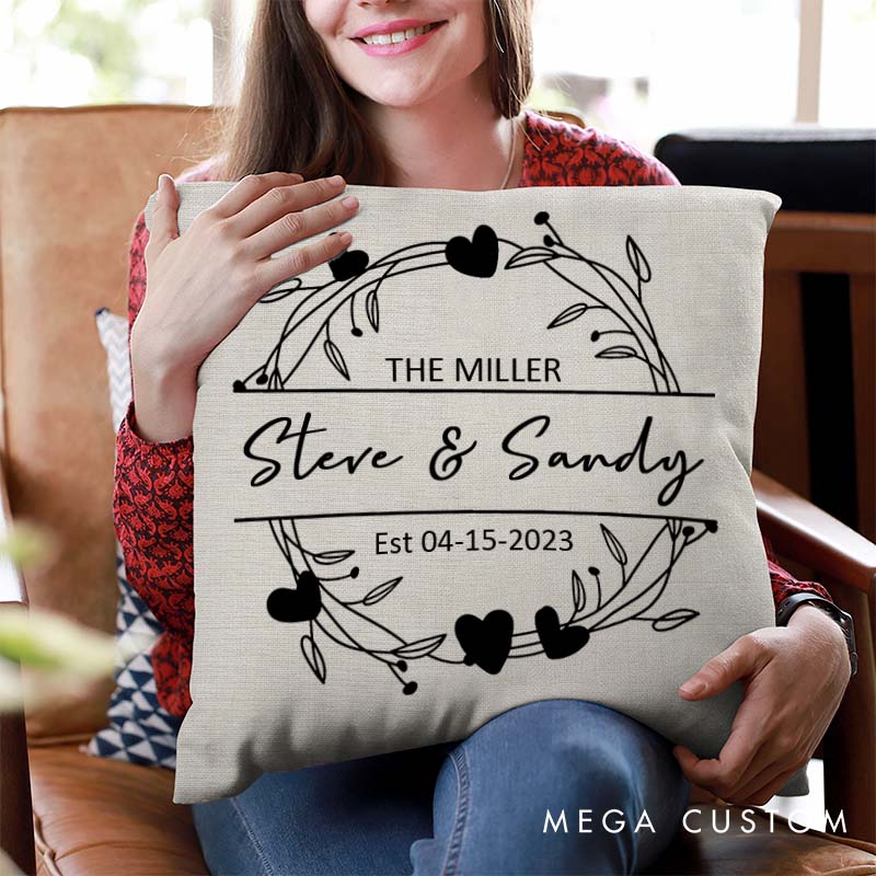 Personalized Couple Pillow Husband Wife Anniversary Pillow Romantic Heart Wreath Design Pillow with Names and Established Year