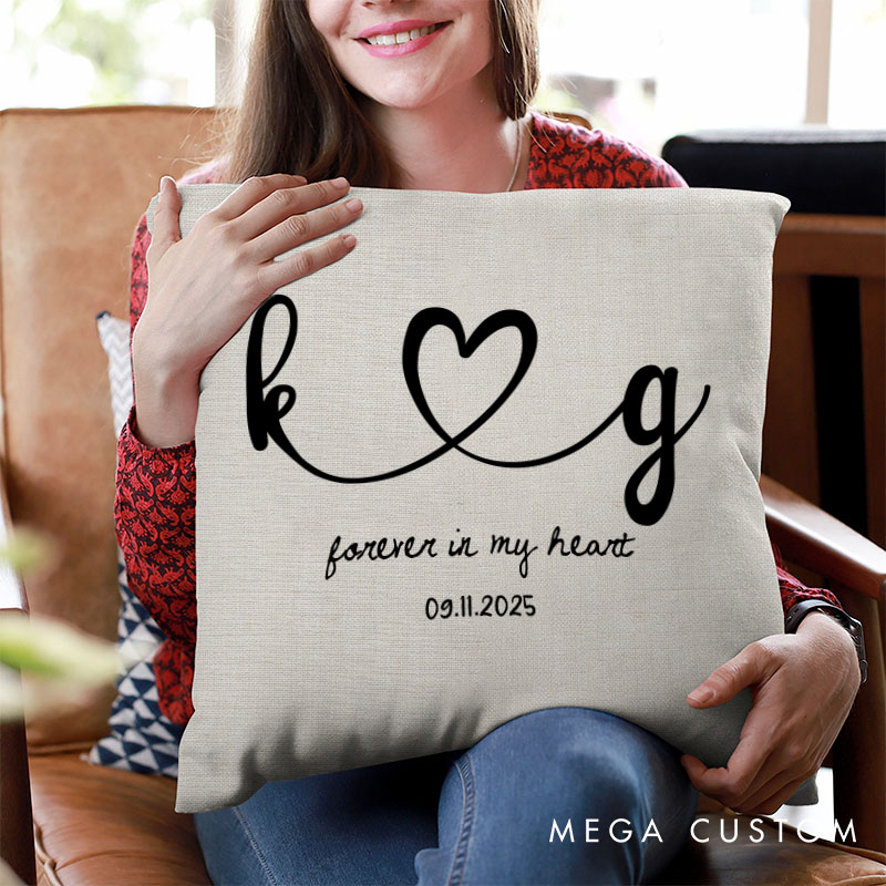 Personalized Couple Forever in My Heart Pillow Custom Couple Initials Pillow Valentine's Day Gift Boyfriend Girlfriend Husband Wife Pillow for Him Her