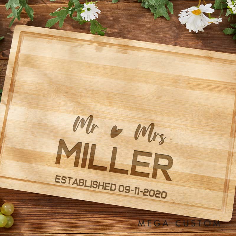 Personalized Bamboo Couple Cutting Board Mr. and Mrs. Heart Design Anniversary Cutting Board Couple Named Cutting Board for Anniversary