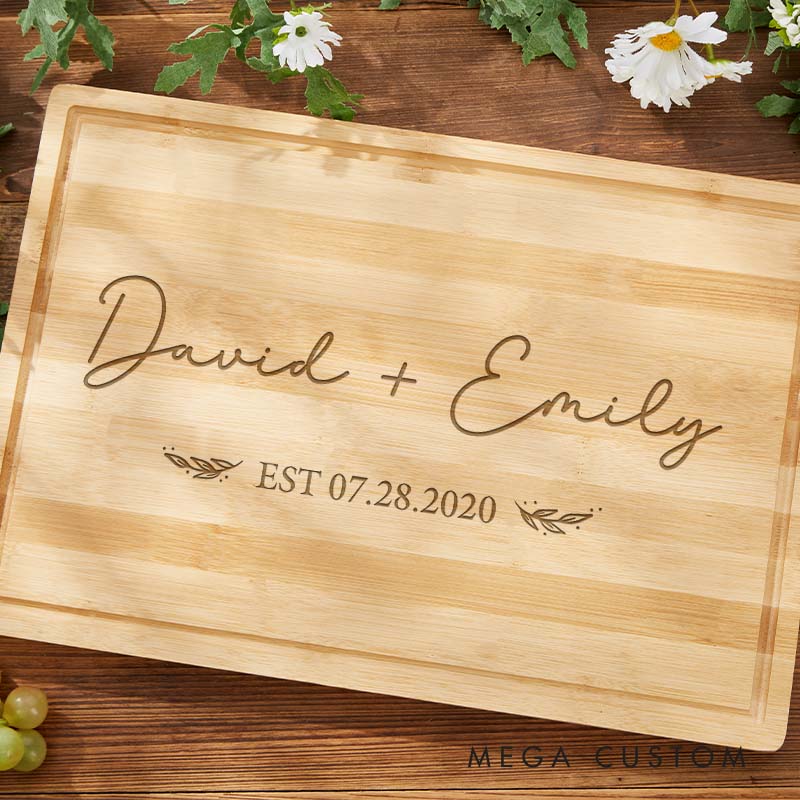 Personalized Couple Anniversary Cutting Board Simple Design Wedding Anniversary Cutting Board for Husband Wife Engraved Bamboo Cutting Board
