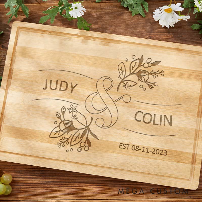 Personalized Husband Wife Anniversary Cutting Board Couple Wooden Anniversary Bamboo Cutting Board Floral Circle Design Cutting Board for Husband Wife