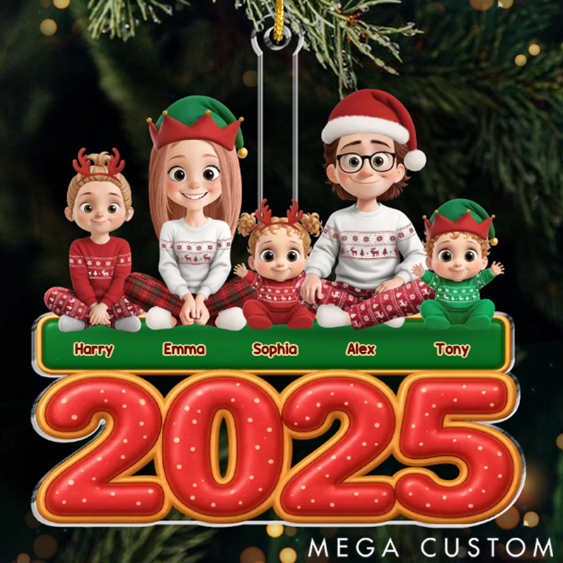 Personalized Christmas Ornament Birthday Gifts to Create Holiday Memories with Family