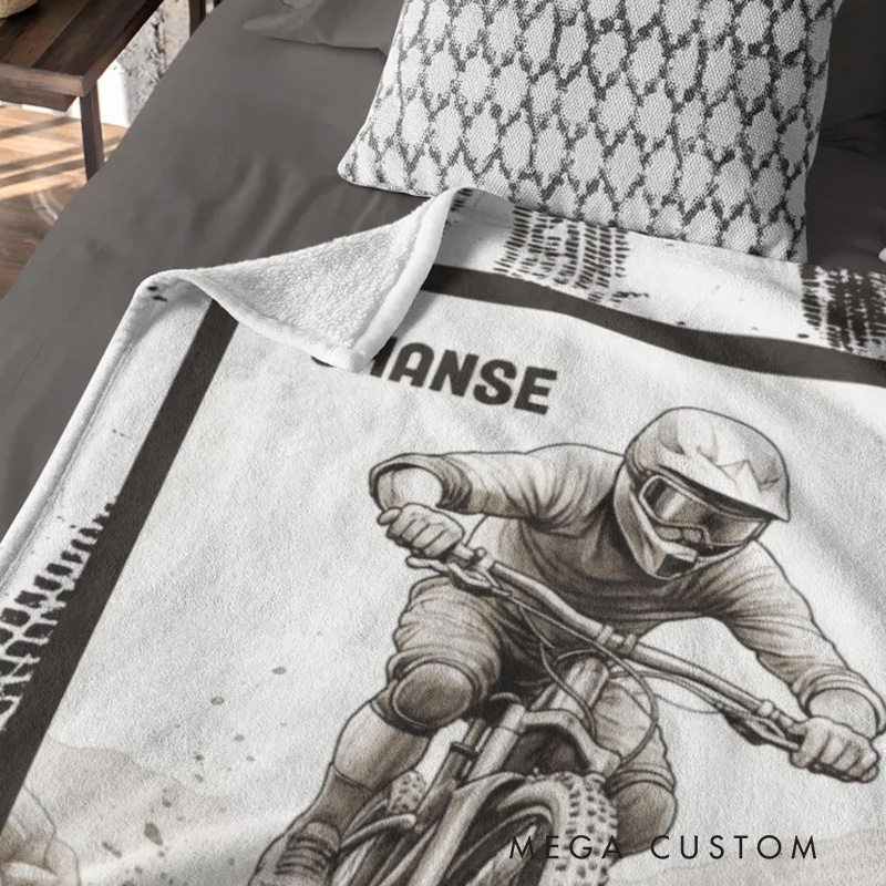 Personalized Mountain Bike Blanket Custom Mountain Biker Gift Soft Throw Blanket Mountain Bike Decor Bike Racing Birthday Cycling Gifts
