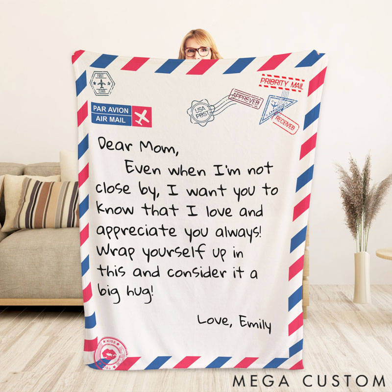 Personalized Travel Mom Blanket Gift for Travel Lovers Letter to Mom and Custom Children's Names