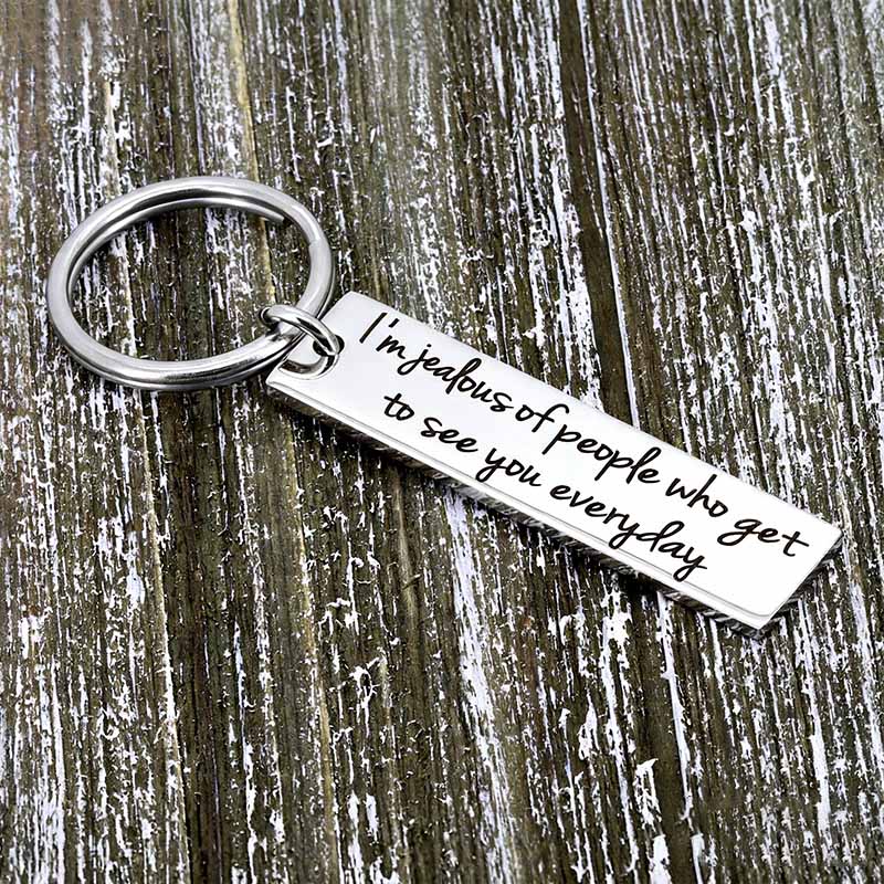 Personalized Couple Long Distance Keychain for Boyfriend Girlfriend Custom Long Distance Keychain Anniversary Valentine's Gift for Couple