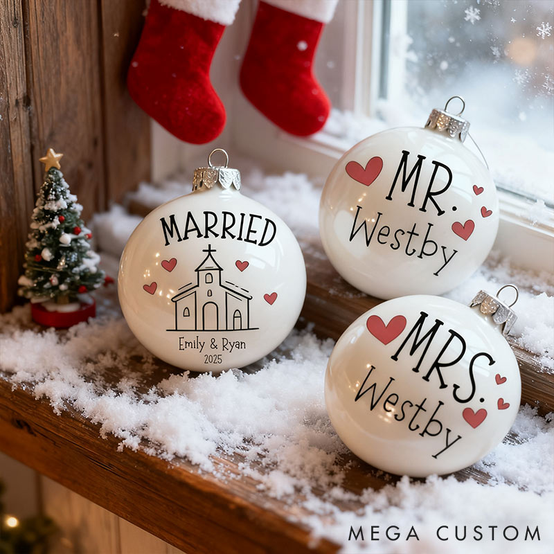 Personalized Mr and Mrs Matching Christmas Ball Ornament Our First Christmas Ornament Set For Newlywed Couple Wedding Ornament Keepsake