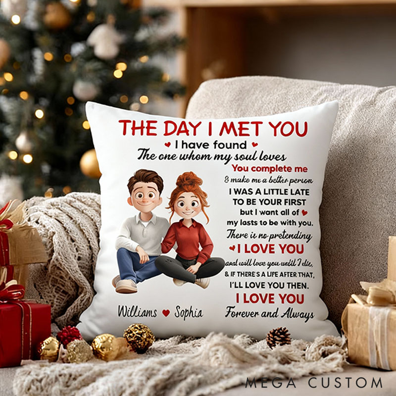 Personalized Romantic Couple Pillow Custom Valentine's Day Gift Pillow Couple Christmas Decor Pillow for Girlfriend