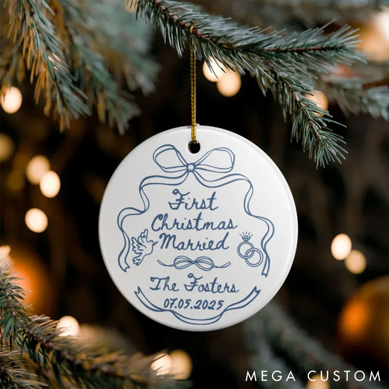 Personalized Couple First Christmas Married Ornament Custom Name Year for Newlyweds Couple Gift for Wife Husband Christmas Ornament Xmas Gift