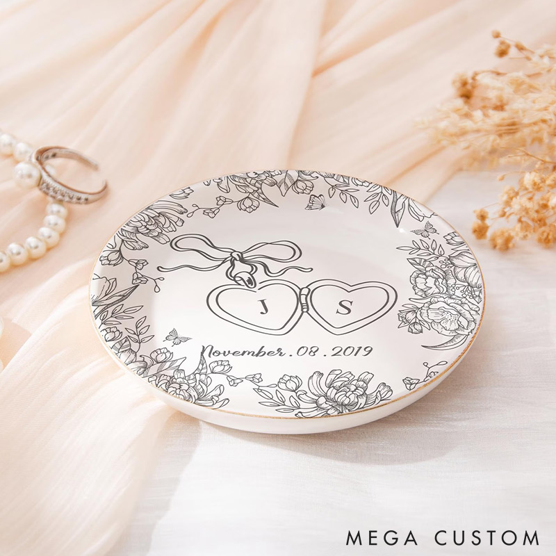 Personalized Heart Flower Ceramic Trinket Jewelry Dish with Initial and Date Toile De Jouy Ring Dish Valentine's Gift for Wife Anniversary Gift for Girlfriend