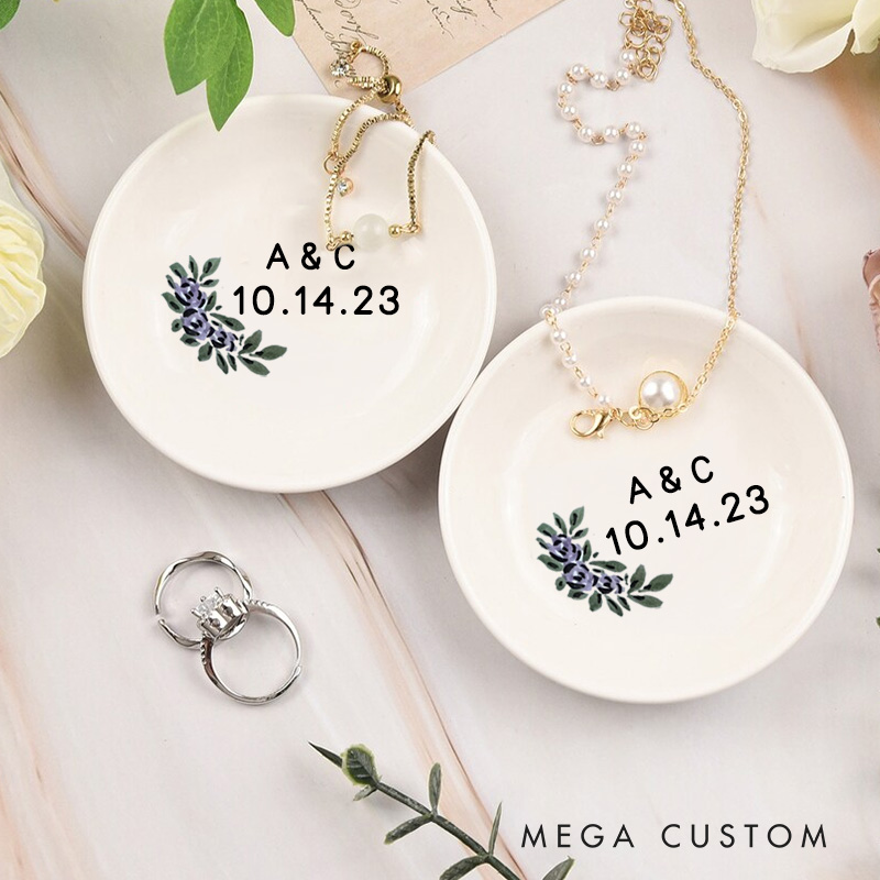 Personalized Elegant Watercolor Purple Floral with Initials Wedding Engagement Round Ring Dish