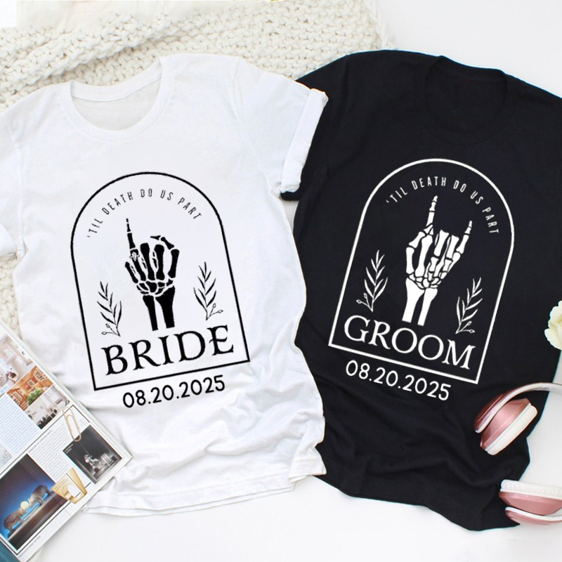 Personalized Skeleton Hand Gestures Garden Bride and Groom Matching Wedding Couple Classic T-Shirt