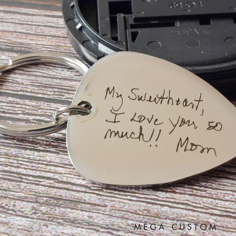 Personalized Signature Keychain Actual Handwriting Keychain Guitar Pick Keychain Custom Gifts for Father for Husband for Boyfriend for Son