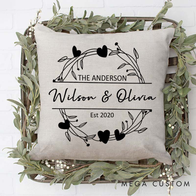 Personalized Couple Pillow Husband Wife Anniversary Pillow Romantic Heart Wreath Design Pillow with Names and Established Year