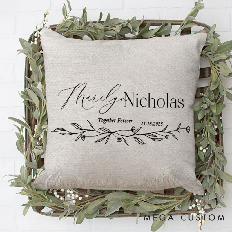 Personalized Couple Elegant Wreath Pillow Custom Together Forever Pillow Valentine's Day Pillow Boyfriend Girlfriend Husband Wife Pillow for Him Her