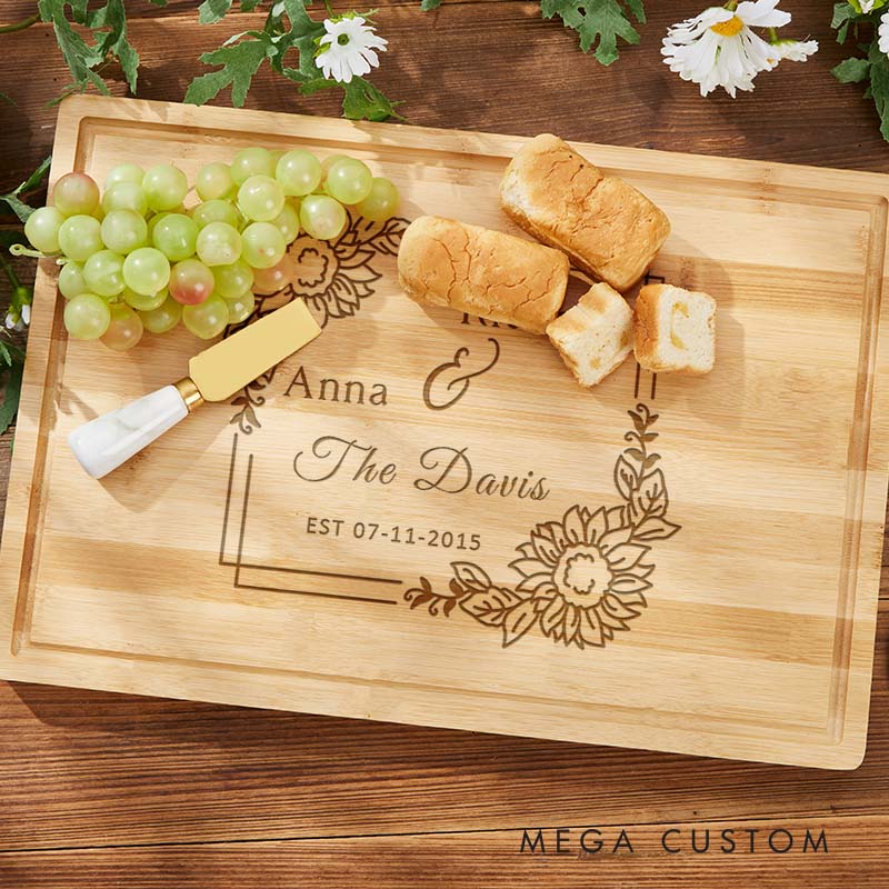Personalized Couple Cutting Board Engraved Bamboo Floral Square Frame Design Cutting Board with Couple Name Wedding Anniversary Gift Board