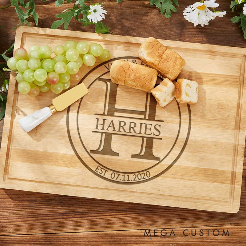 Personalized Wedding Anniversary Cutting Board Classic Monogrammed Couple Cutting Board Husband Wife Anniversary Gift Bamboo Cutting Board