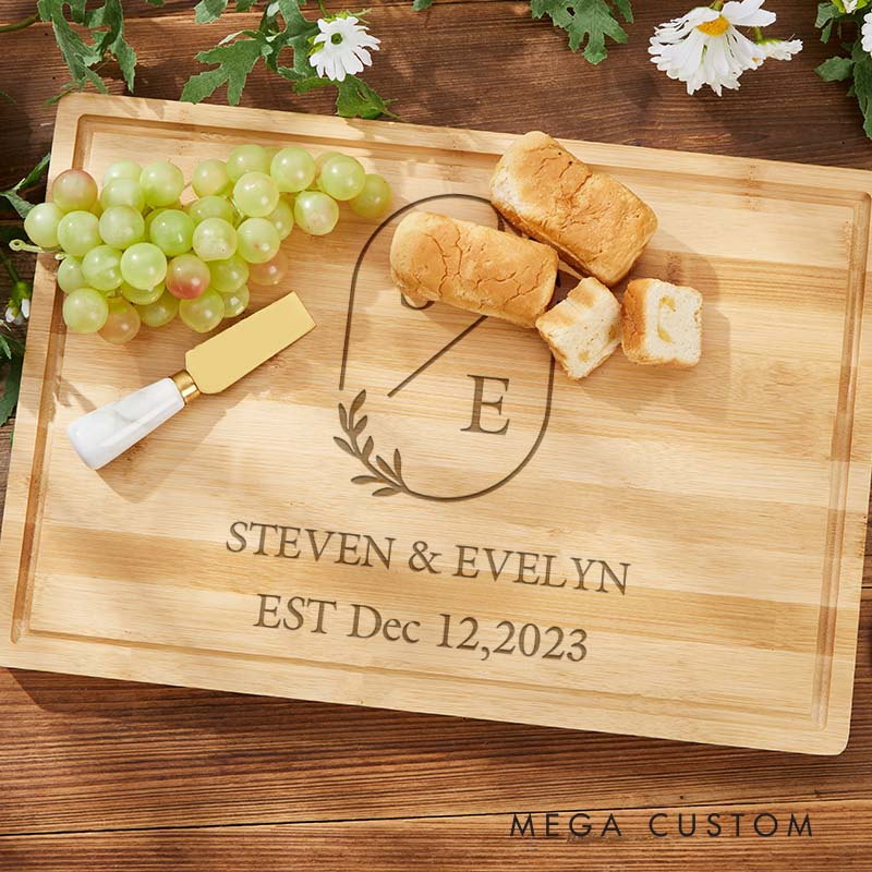 Personalized Wedding Anniversary Cutting Board Modern Monogram Design Bamboo Cutting Board Couple Anniversary Cutting Board for Husband Wife