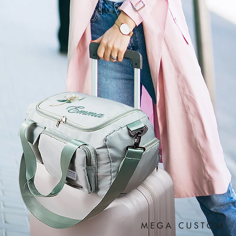 Personalized Waterproof Travel Bag Gift for Travel Enthusiasts with Birth Flower