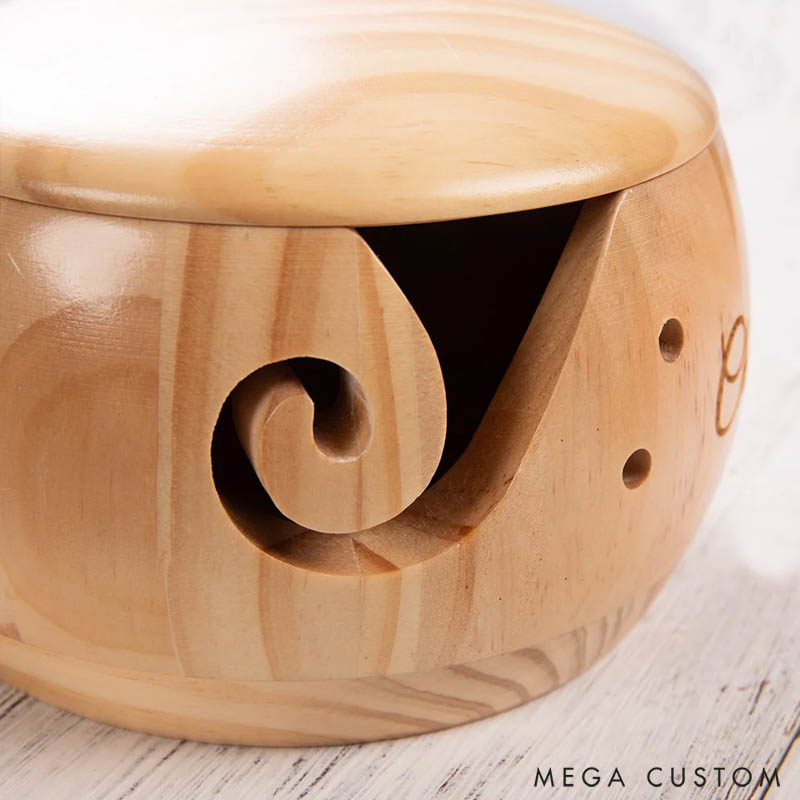 Personalized Handmade Wooden Crochet Knitting Yarn Bowl with Lid and Engraved Name Gift for Mom Grandma Craft Lovers