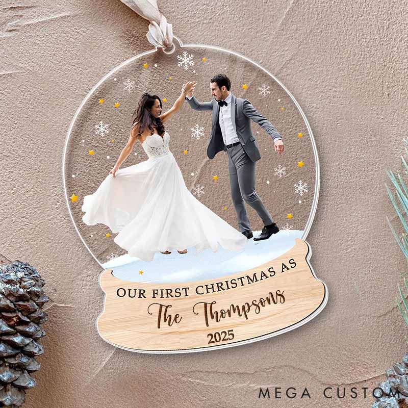 Personalized Couple Photo First Christmas Married Acrylic Christmas Ornament Custom Wedding Married Engagement 2D Flat Printed Christmas Ornament