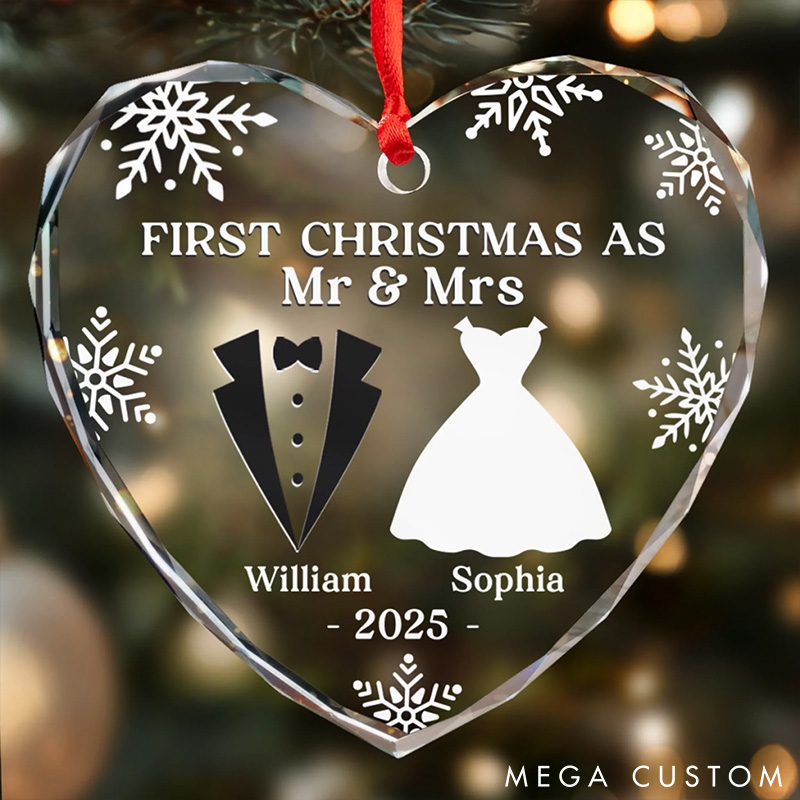 Personalized Couple First Christmas As Mr and Mrs Ornament Christmas Wedding Gifts for Husband and Wife newlyweds Holiday Gift