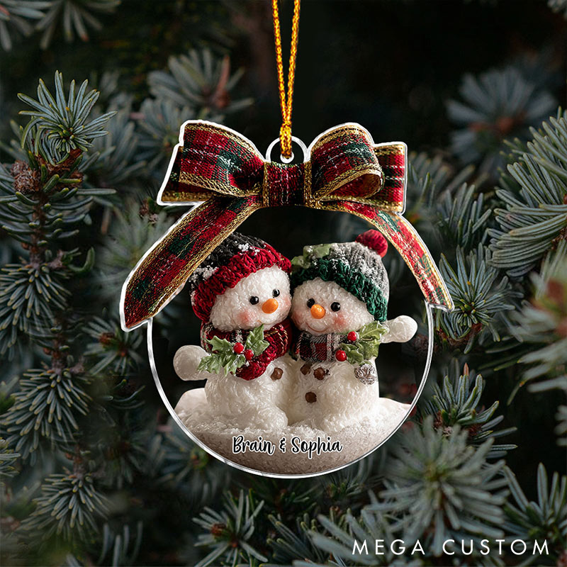 Personalized Snowman Hugging Couple Ornament 2D Flag Chrismas Decoration Gift for Newlyweds Gift for Wife Husband for Girlfriend Boyfriend